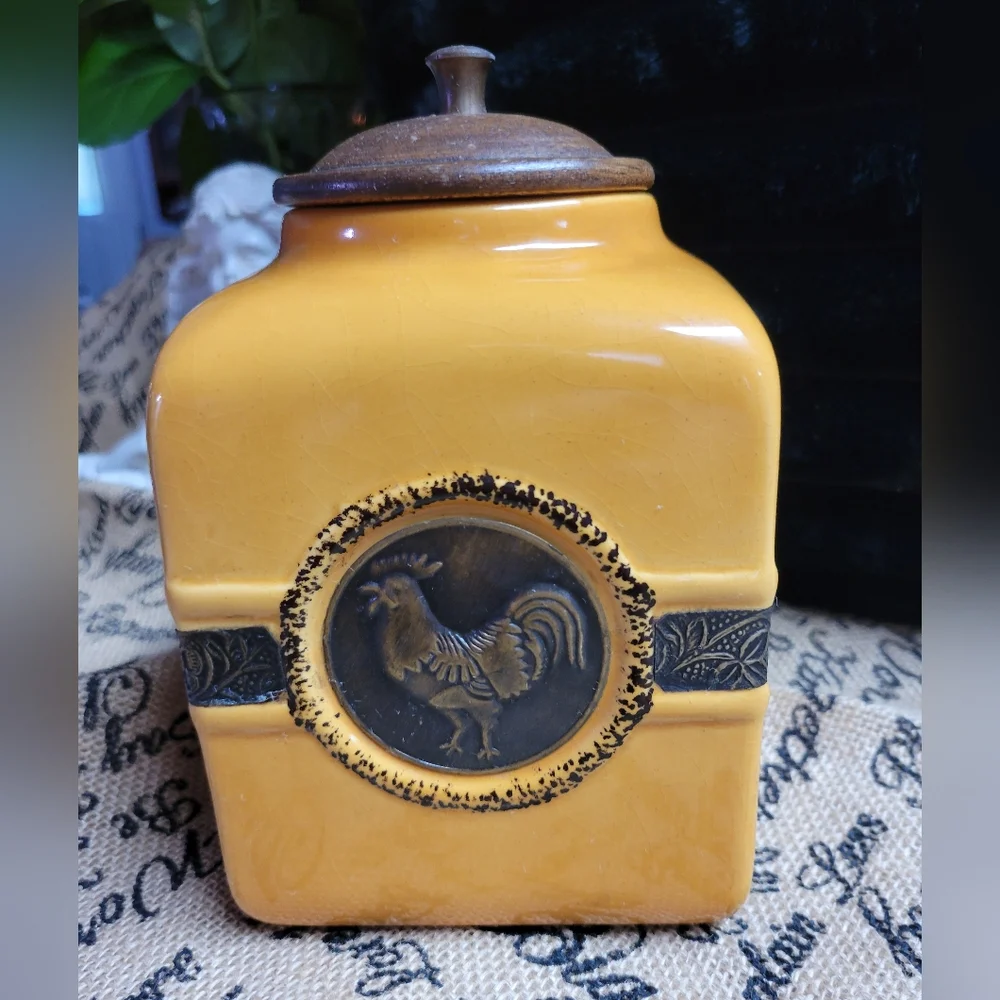 Pier 1 vintage stoneware